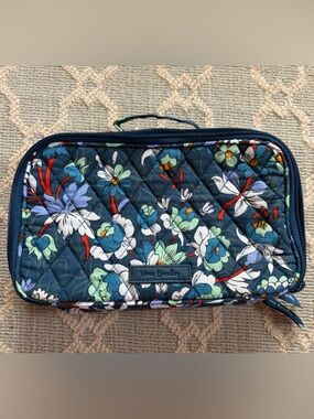 Vera Bradley Blush & Brush Makeup Case - Floral Bursts